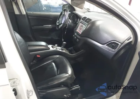 2016 Dodge Journey Crossroad Plus z USA, uszkodzony, nr VIN 3C4PDCGB2GT115059